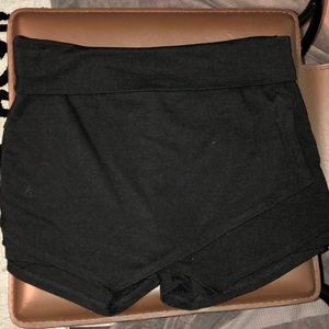 Black envelope skort